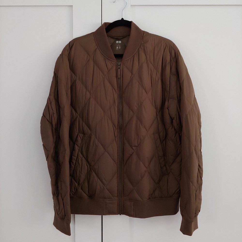Uniqlo ultralight down bomber jacket